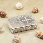 KZ014 five-sided sterling Zippo engraving and hinge detail