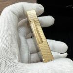 S.T. Dupont Ligne 2 Windsor blue lacquer and yellow gold finish lighter 16381 – product view 15