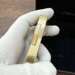 S.T. Dupont Ligne 2 Windsor blue lacquer and yellow gold finish lighter 16381 – product view 16