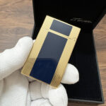 S.T. Dupont Ligne 2 Windsor blue lacquer and yellow gold finish lighter 16381 – product view 31