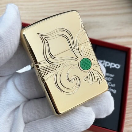 Zippo Armor Fleur-de-lis Design lighter 49108 in High Polish Gold Plate