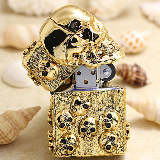 JapaneseNewPlatedGoldJacketSkullZippo_01 JapaneseNewPlatedGoldJacketSkullZippo_01