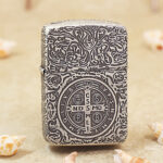 KZ309 Zippo 1941 Replica antique silver St Benedict cross front