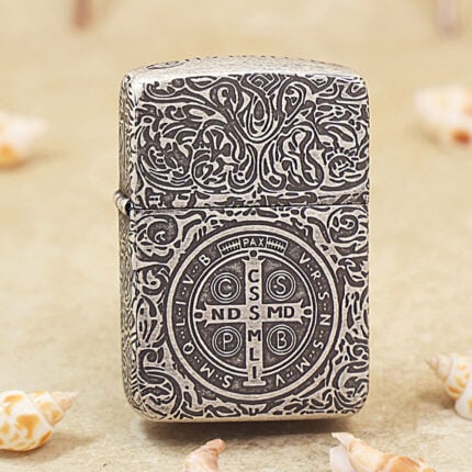 KZ309 Zippo 1941 Replica antique silver St Benedict cross front