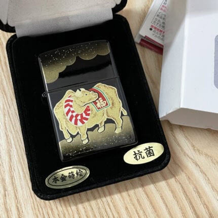 Japanese Zippo Maki-e Urushi Cow Gold Leaf Lighter
