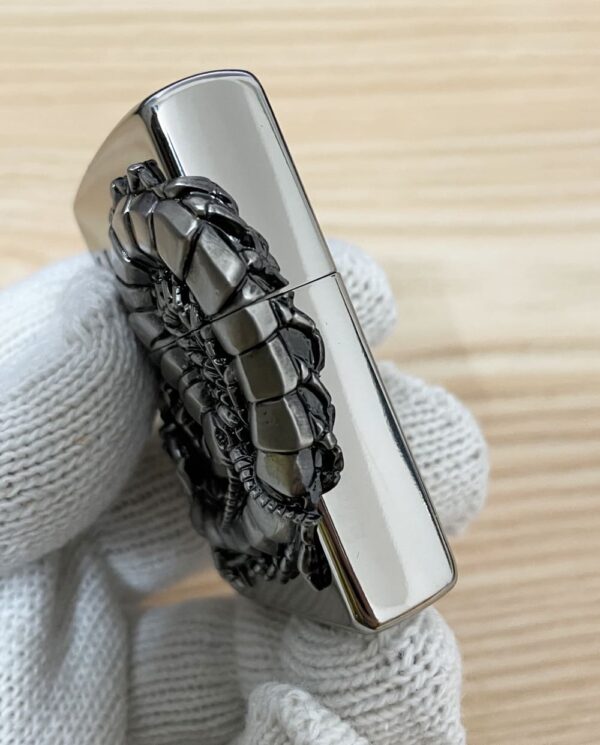 PlatedSilverCentipede_03 PlatedSilverCentipede_03
