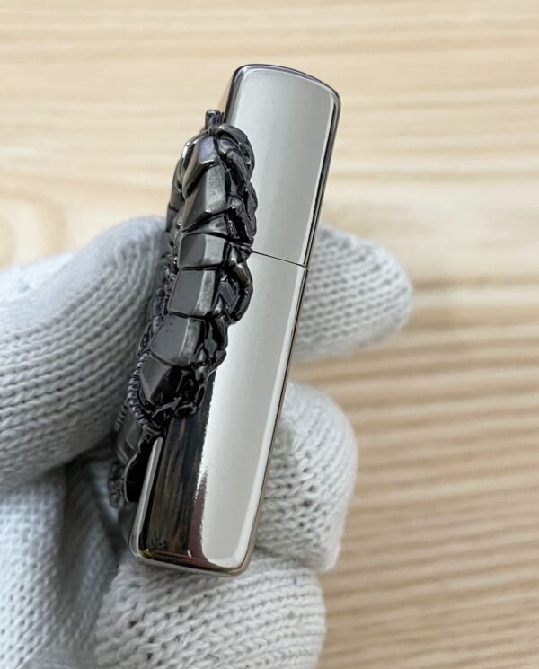 PlatedSilverCentipede_04 PlatedSilverCentipede_04