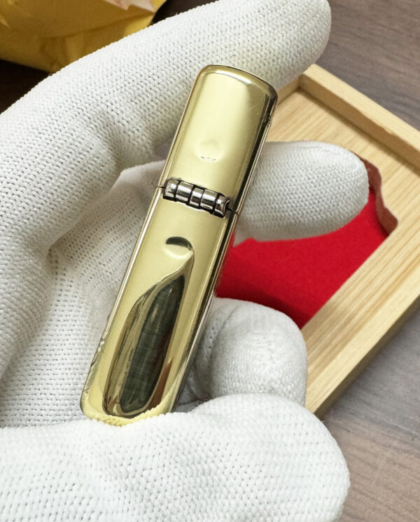 ZippoArmorBindingSexyGirlLighter_04