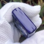 ZippoBlueMatteWindyGirlLimitedEditionWithLady_07