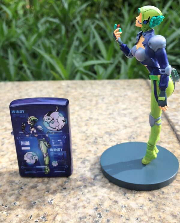 ZippoBlueMatteWindyGirlLimitedEditionWithLady_16