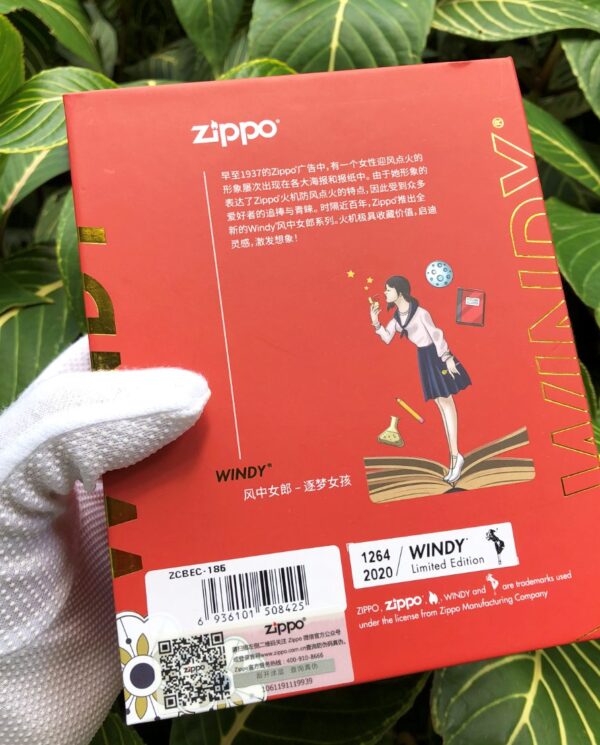 ZippoRedMatteWindyGirlDreamer_16