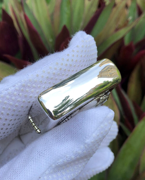 ZippoSterlingSilverAlienAnniversary_18