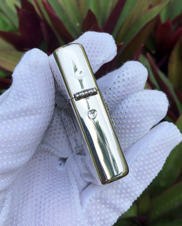 ZippoSterlingSilverAlienAnniversary_23