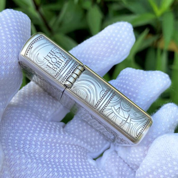 ZippoSterlingSilverHolyBible_01