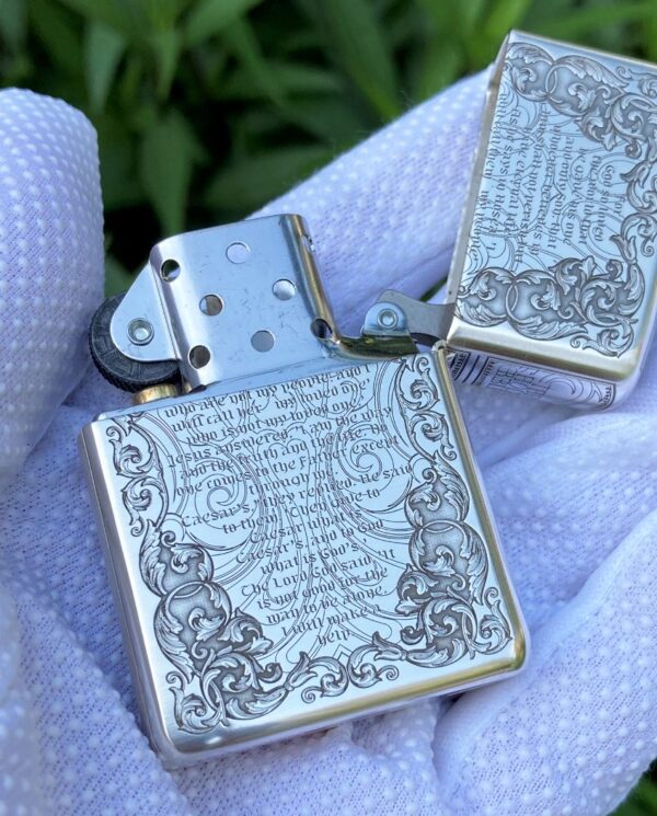 ZippoSterlingSilverHolyBible_09