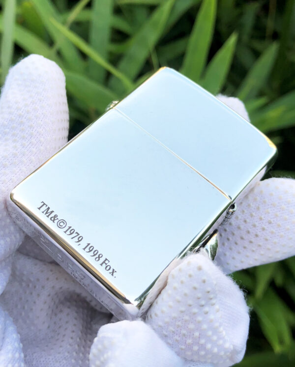 ZippoSterlingSilverLimitedEditionAlien_19