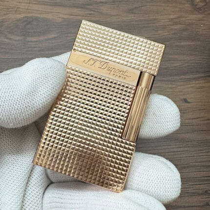 S.T. Dupont Ligne 2 rose gold Diamond Head guilloché lighter 16424 – product view 1