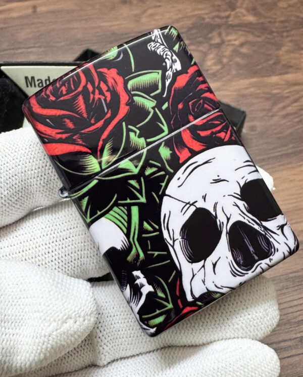 Zippo540ColorfulRoseandSkull_04