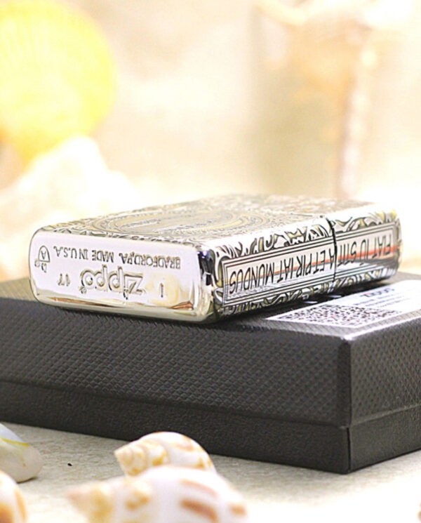 ZippoSilverArmorNewConstantine_05