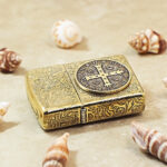 KZ499 five-sided engraving with brass medal and hinge cross