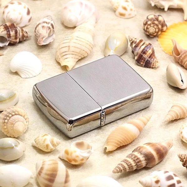 Zippo162ClassicLighter_04 Zippo162ClassicLighter_04
