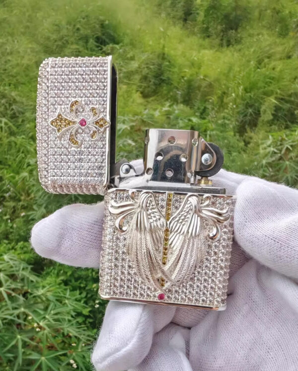 ZippoAngelWingsCrystalSilver_03