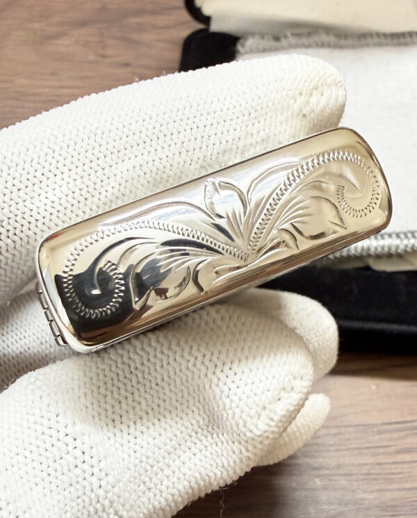 Zippo15SterlingSilverRegularArabesque_09