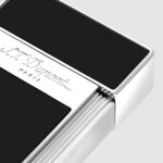 Close-up of black lacquer and chrome S.T. Dupont signature on Biggy 025001