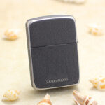 Zippo VE/VJ 75th Anniversary 1941 Replica Lighter 49264 – detail 2
