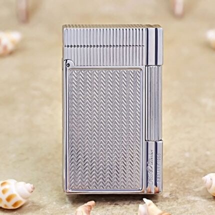 Karl Wieden KW-T02Q silver-tone wave pattern petrol lighter front view