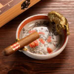 CigarLoong CL-013 gold-inlaid animal motif single-cigar ceramic ashtray, alternate product view 1