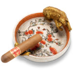 CigarLoong CL-013 gold-inlaid animal motif single-cigar ceramic ashtray, alternate product view 2