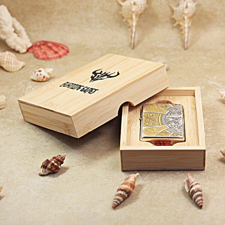 Zippo Armor Etching Silver With Gold The Four Horsemen of the