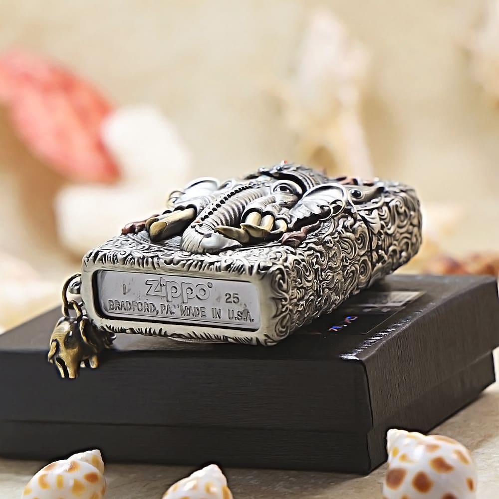 Japanese Zippo Antique Metal Jacket King of Elephants Lighter