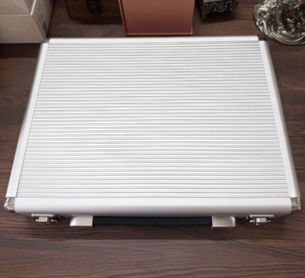 Aluminum alloy 40-lighter collectible display case for Zippo lighters