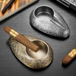 CigarLoong CL-027 engraved arabesque single-cigar metal ashtray