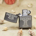 Zippo Celtic Cross 48614 Black Ice knotwork detail