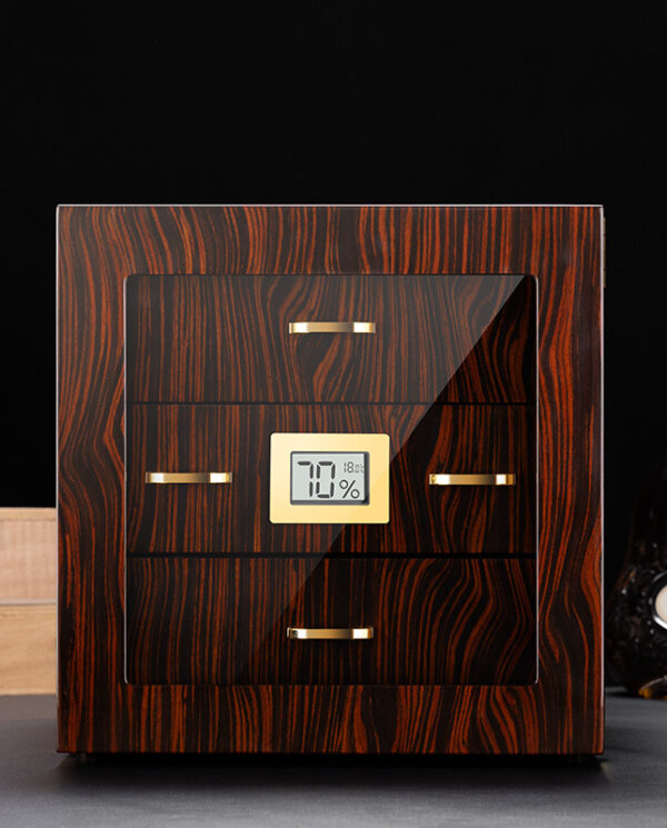 CH007-02 Wooden cigar humidor with glass front and gold handles, showing 70% humidity on a digital hygrometer.