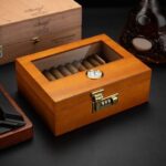 CigarLoong clear-top cedar cigar humidor with front hygrometer and combination lock