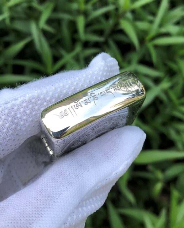 ZippoSterlingSilverWhiteTaraBuddhism_07