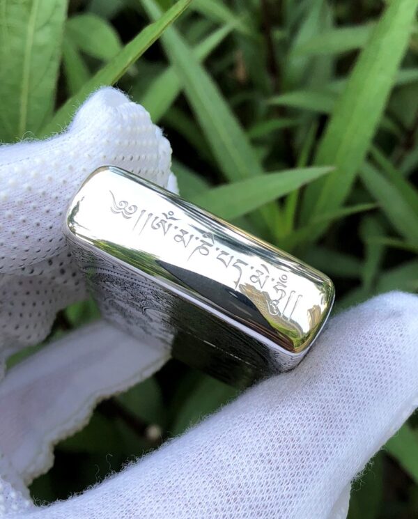 ZippoSterlingSilverWhiteTaraBuddhism_17