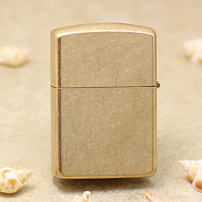 The Ultimate Zippo Lighter Buyer’s Guide for 2026: Models, Features & What to Know