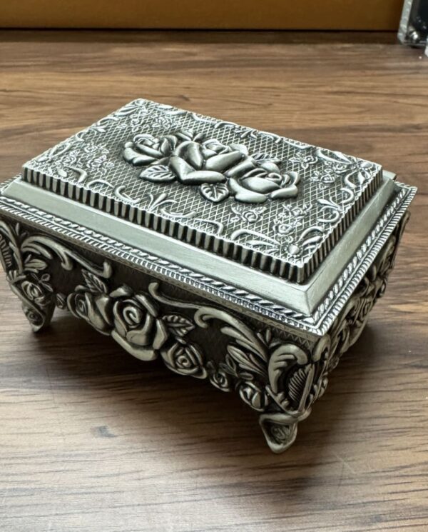 TinBox_03 TinBox_03
