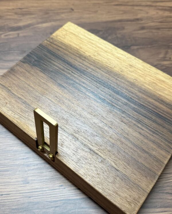 ZippoWoodenDisplay_04