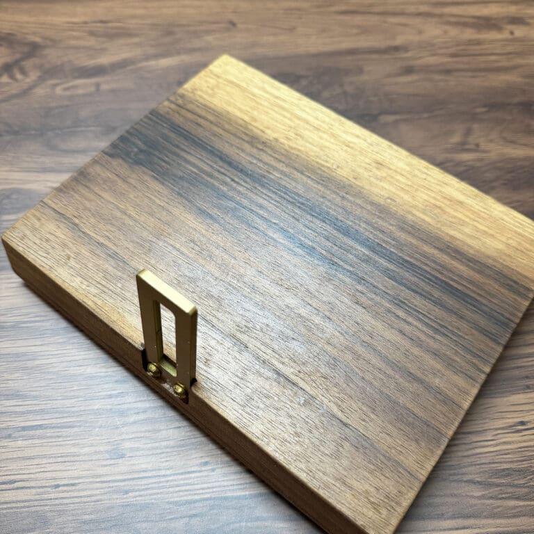 ZippoWoodenDisplay_04 ZippoWoodenDisplay_04