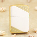 Zippo KZ422 1941 Replica two-tone etched lighter product view