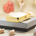 Zippo KZ422 gold and silver-tone 1941 Replica collectible lighter detail