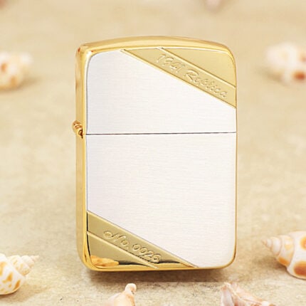 Zippo 1941 Replica gold and silver-tone etched lighter KZ422
