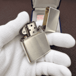 Zippo No.15 2001 high polish sterling silver lighter collector detail