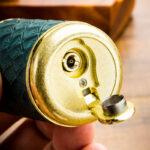 LUBINSKI Single-Jet Cigar Lighter with Punch YJA-10050 - Image 4
